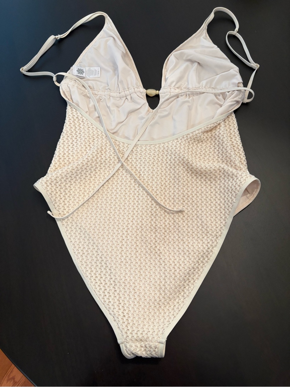 EUC Everyday Sunday Crochet Deep V-Neck One-Piece Swimsuit - Picture 6 of 7